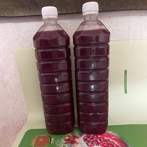 آب انار طبیعی